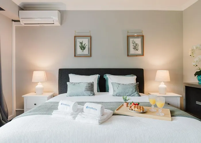 Elegant Riverfront Flat | Pool & Sports By Host Wise 아파트 Valbom (Gondomar)